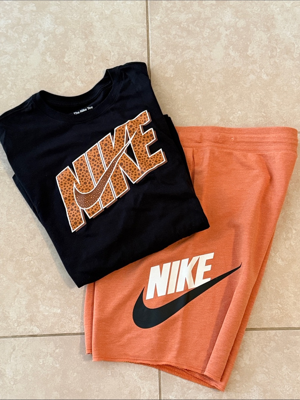 Nike Alumni shorts and shirt set